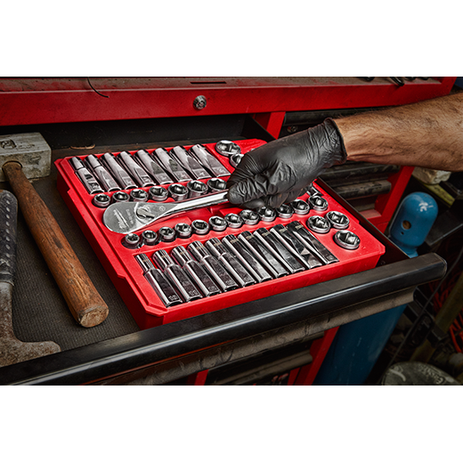 48-22-9010 - ½” Drive Ratchet and Socket Set