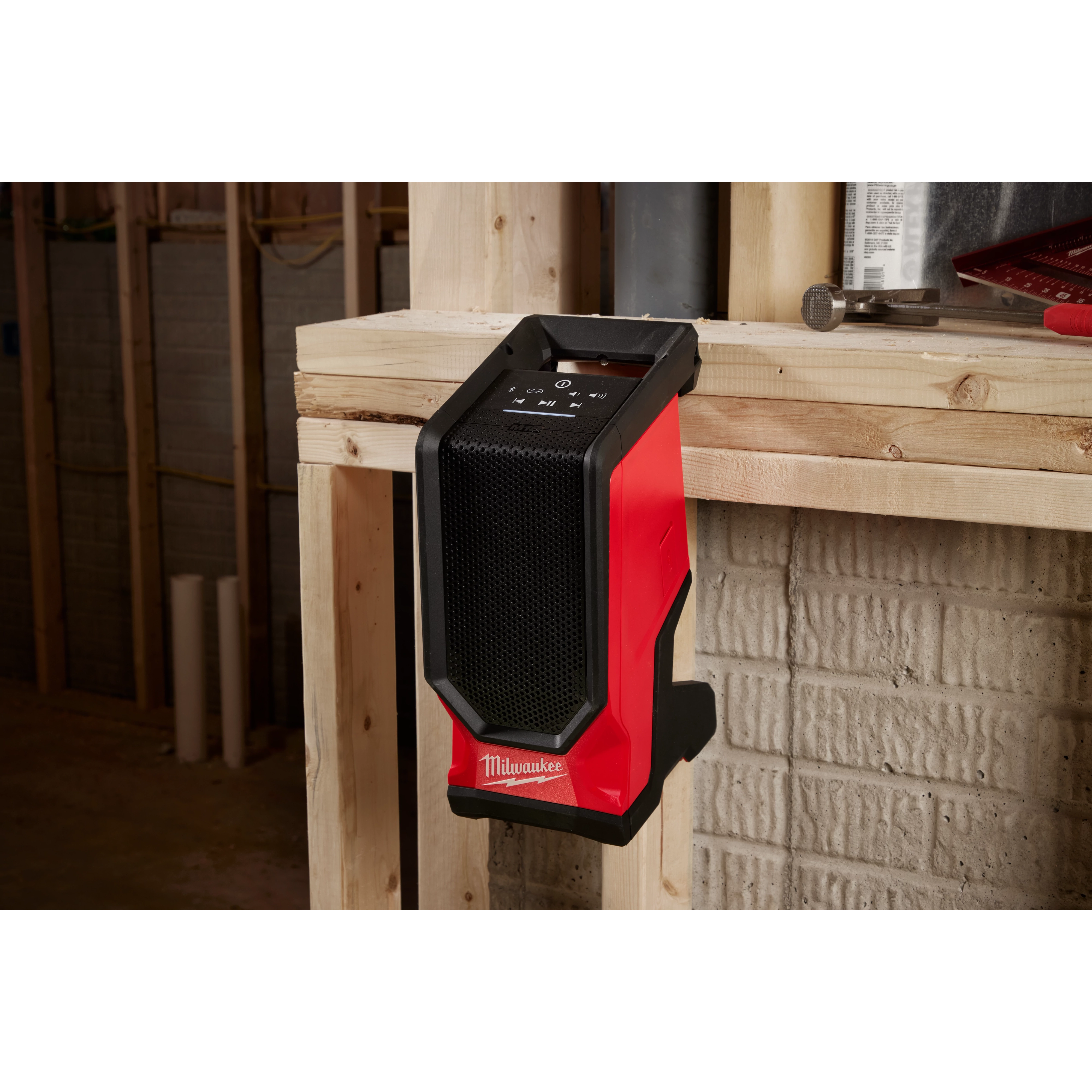 M18™ Jobsite Speaker