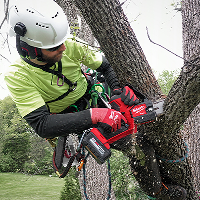 Milwaukee hand held discount chainsaw