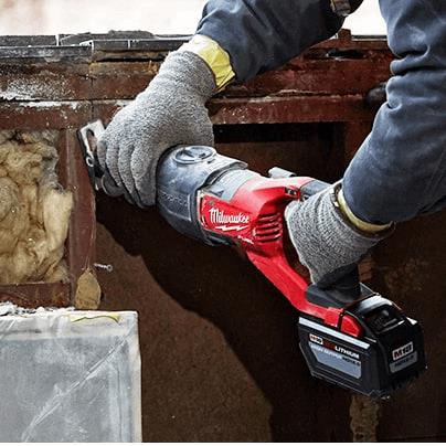 Milwaukee heavy deals duty cordless sawzall