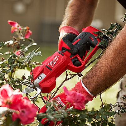 Gas powered pruning deals shears