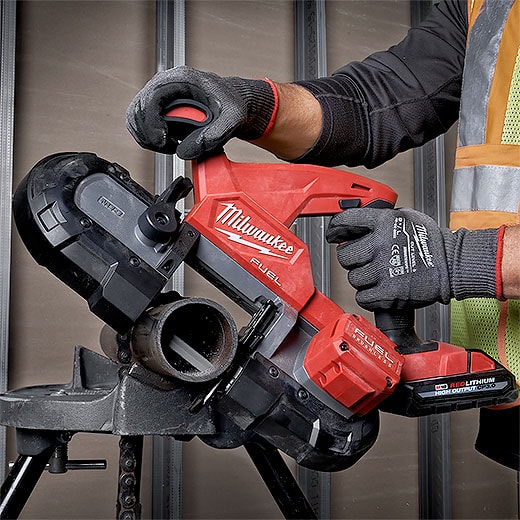 Milwaukee m18 fuel deep on sale cut band saw